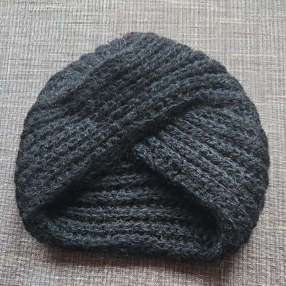 Vintage Made In Italy Black Wool Knit Turban Hat